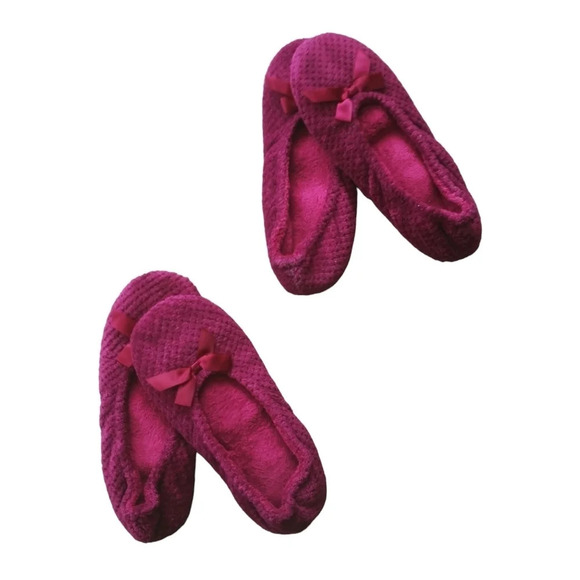 Isotoner ISOspa  Non-Slip Slippers XL/9.5-10 Burgundy 2 Pairs - Picture 1 of 8